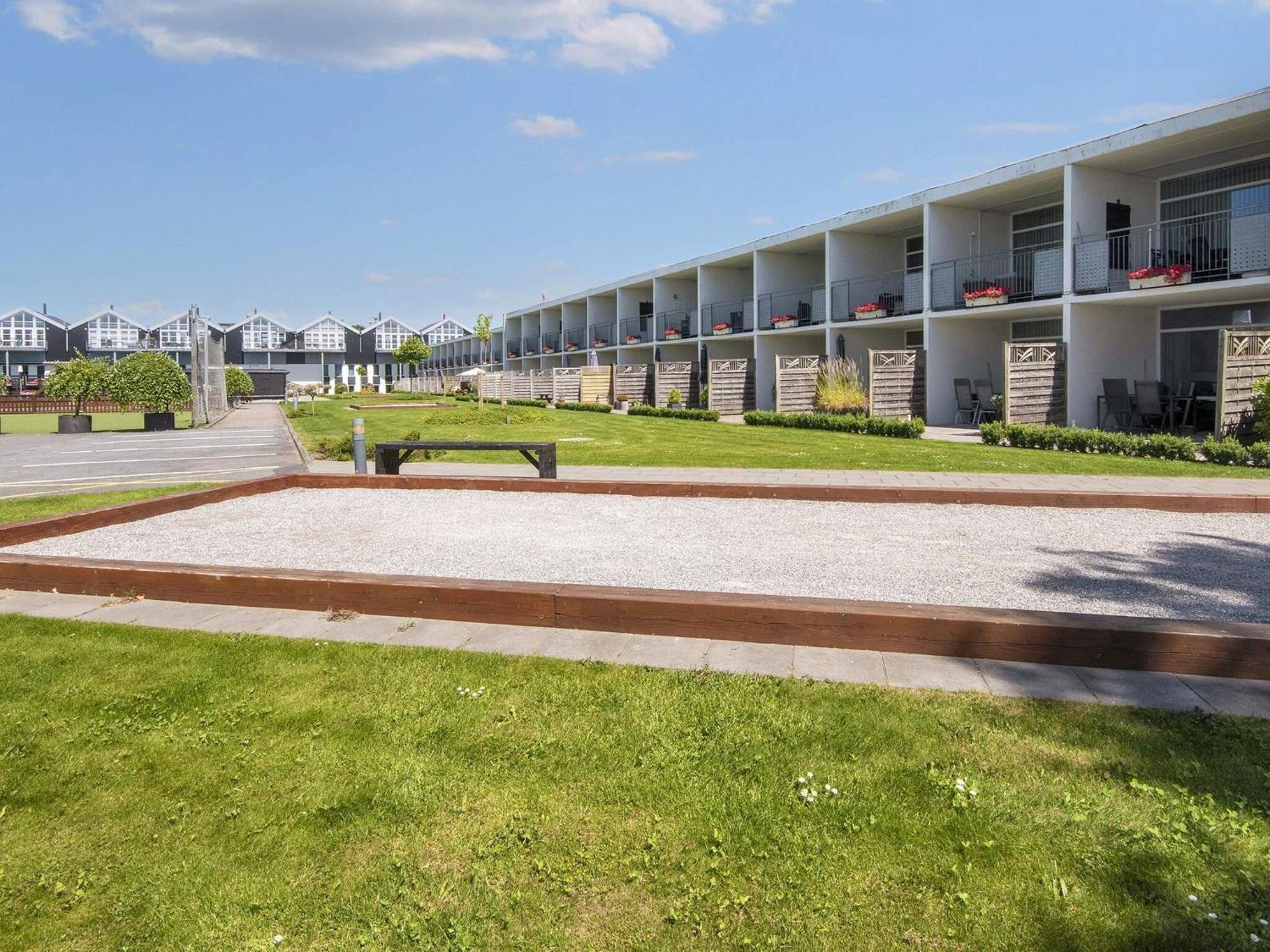 4 Person Holiday Home On A Holiday Park In Glesborg 外观 照片