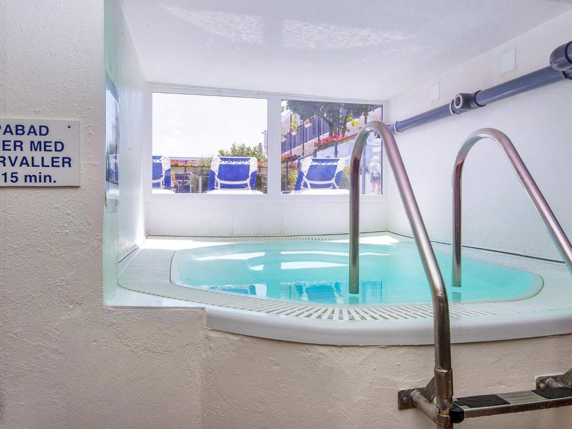 4 Person Holiday Home On A Holiday Park In Glesborg 外观 照片